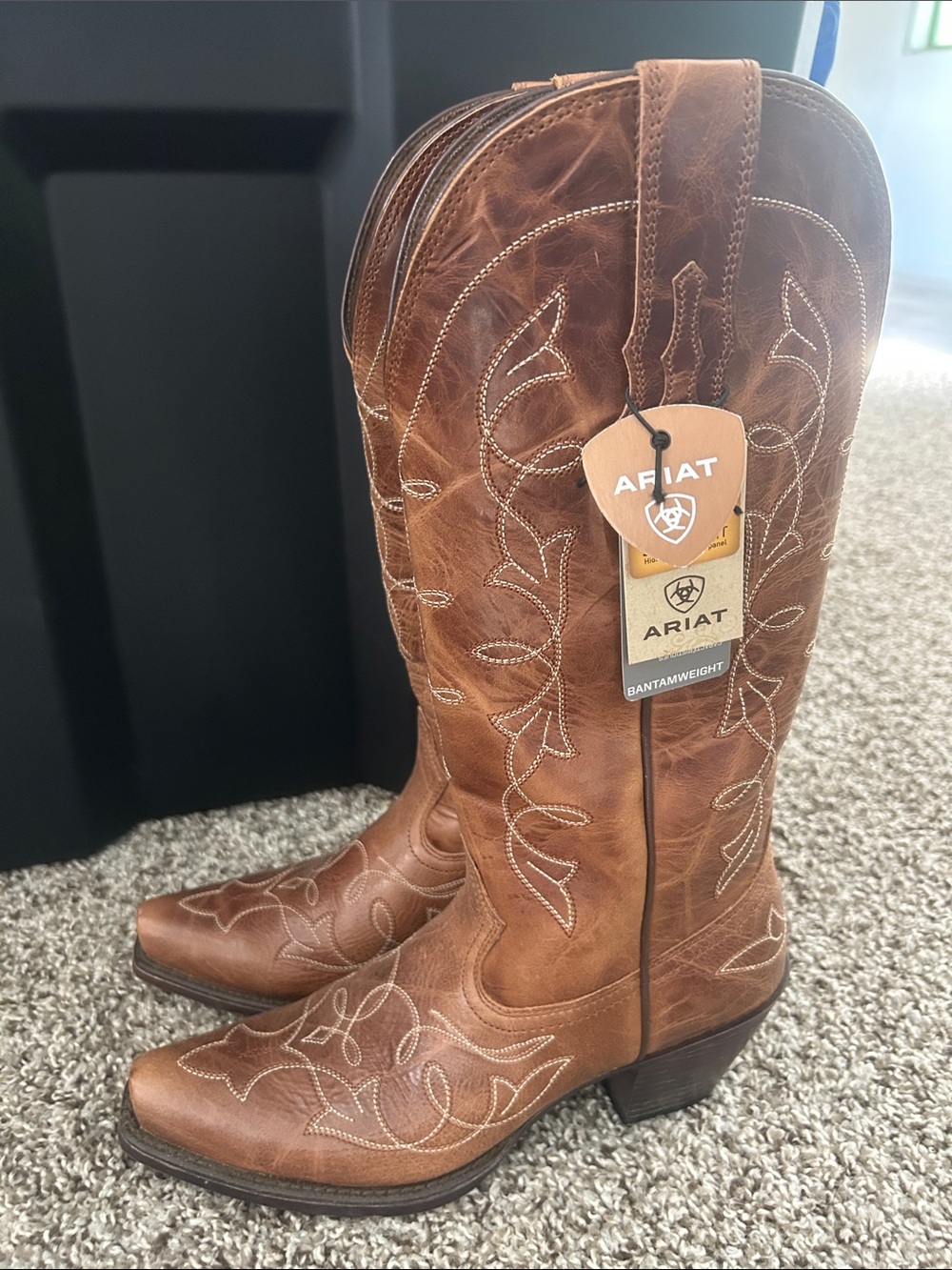 New Ariat Western Embroidered Leather Boots - Brown